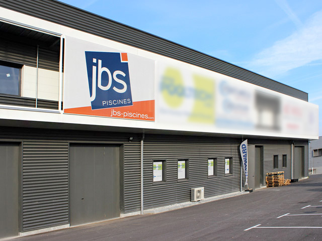 locaux jbs piscines St Pierre en Faucigny 74